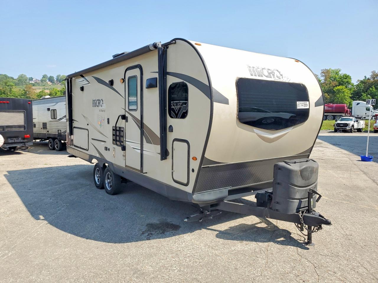 2019 FLAGSTAFF MICRO LITE