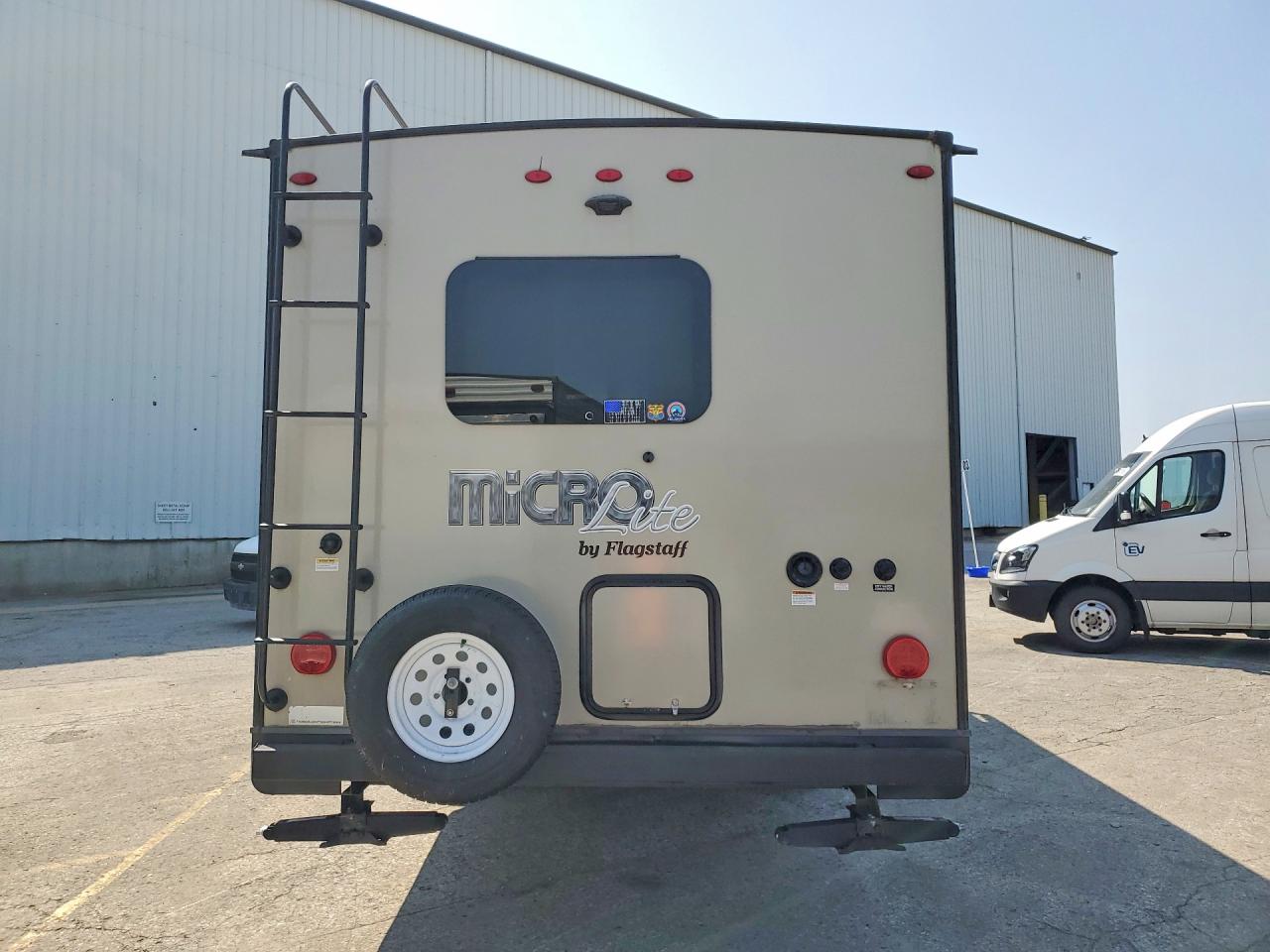 2019 FLAGSTAFF MICRO LITE