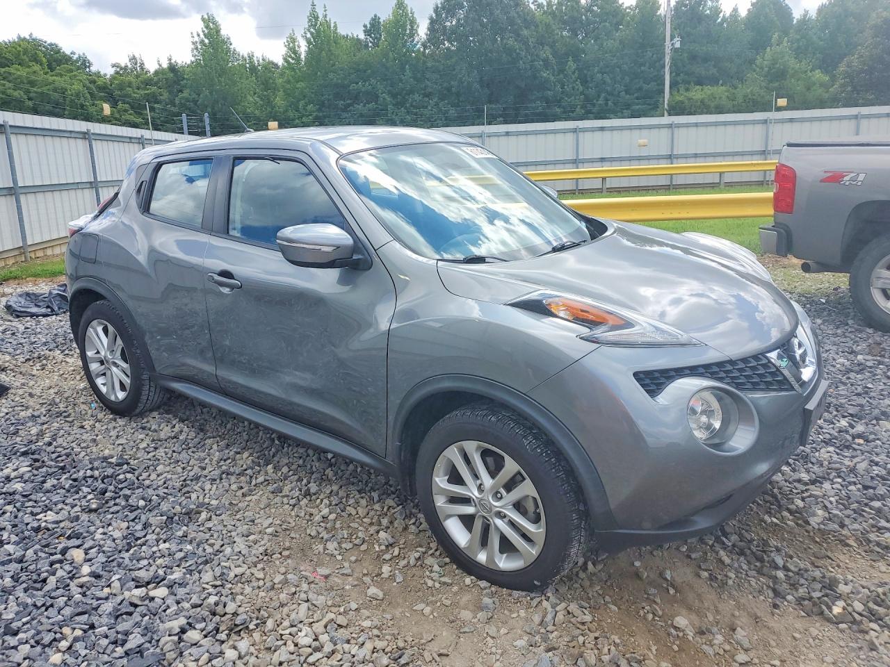 2016 NISSAN JUKE