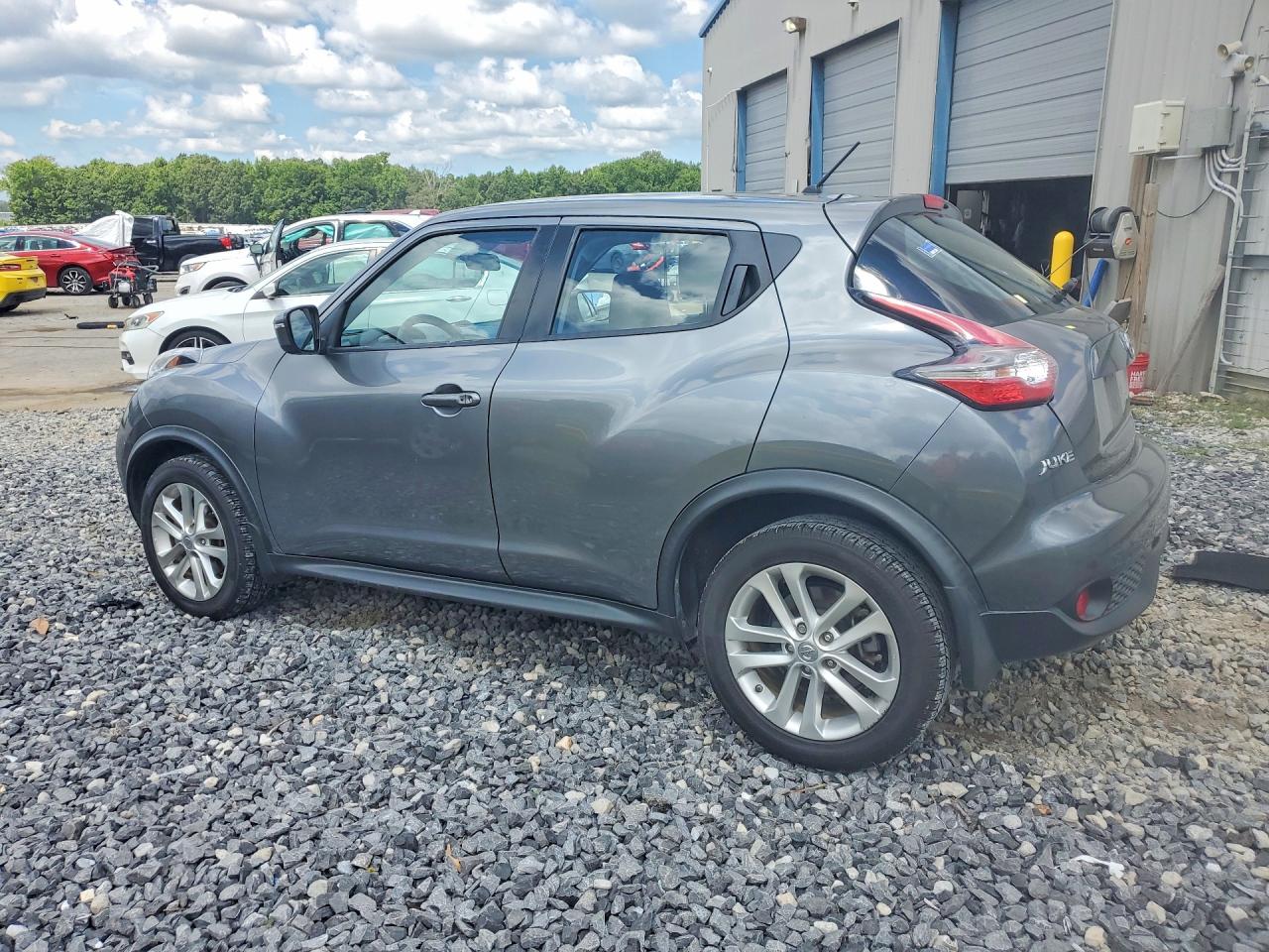 2016 NISSAN JUKE