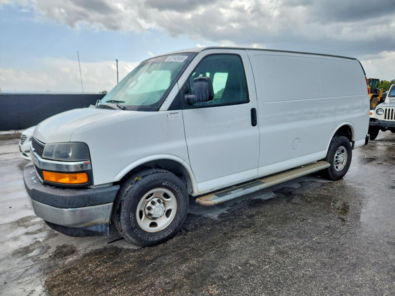 2027 CHEVROLET EXPRESS