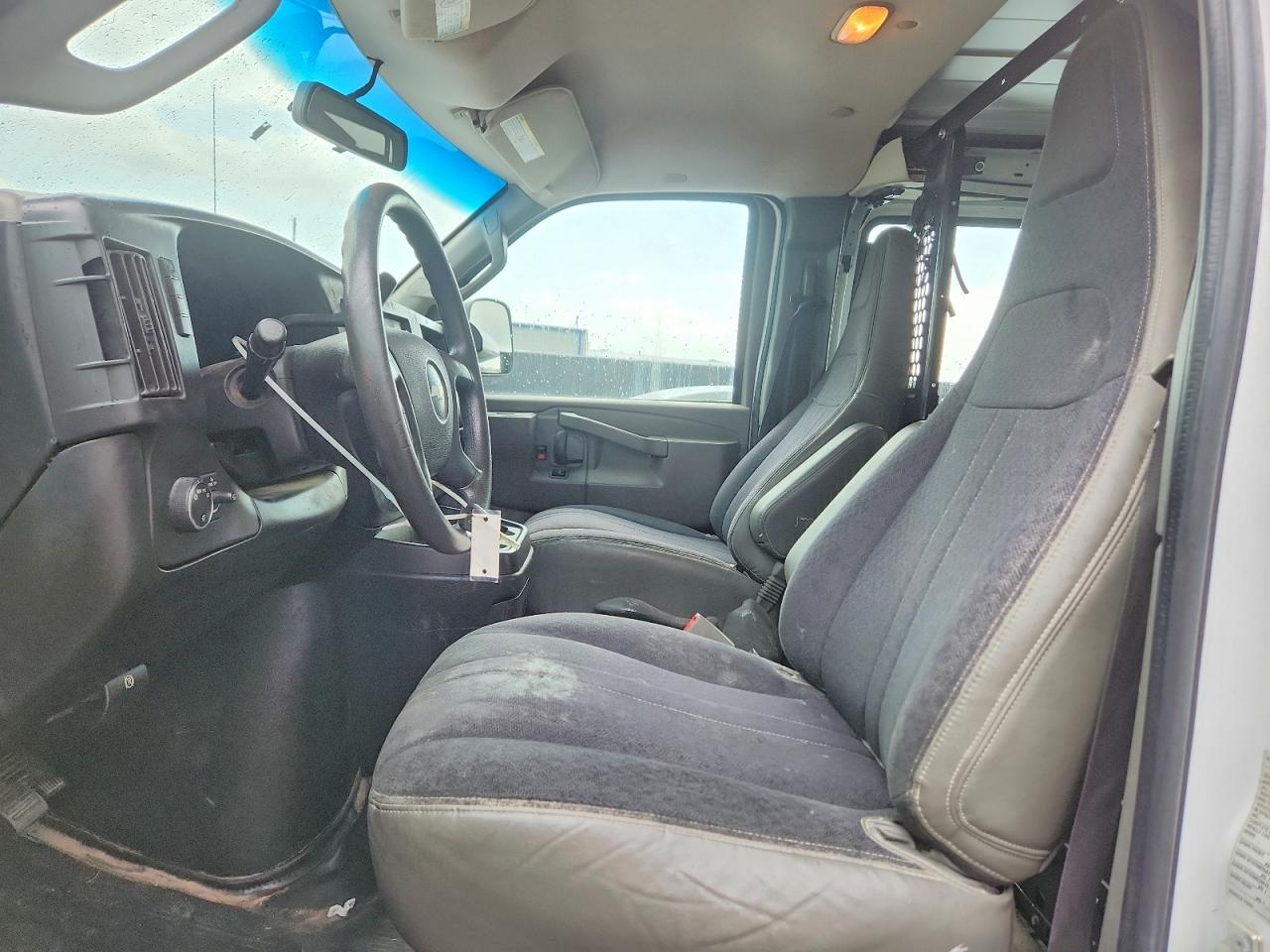 2027 CHEVROLET EXPRESS