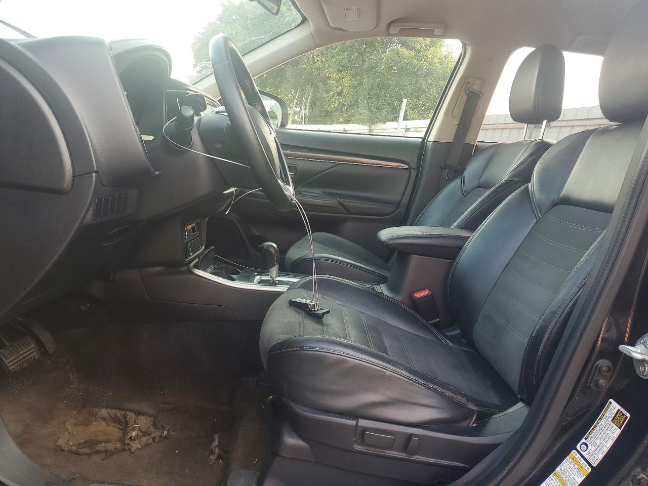2019 MITSUBISHI OUTLANDER