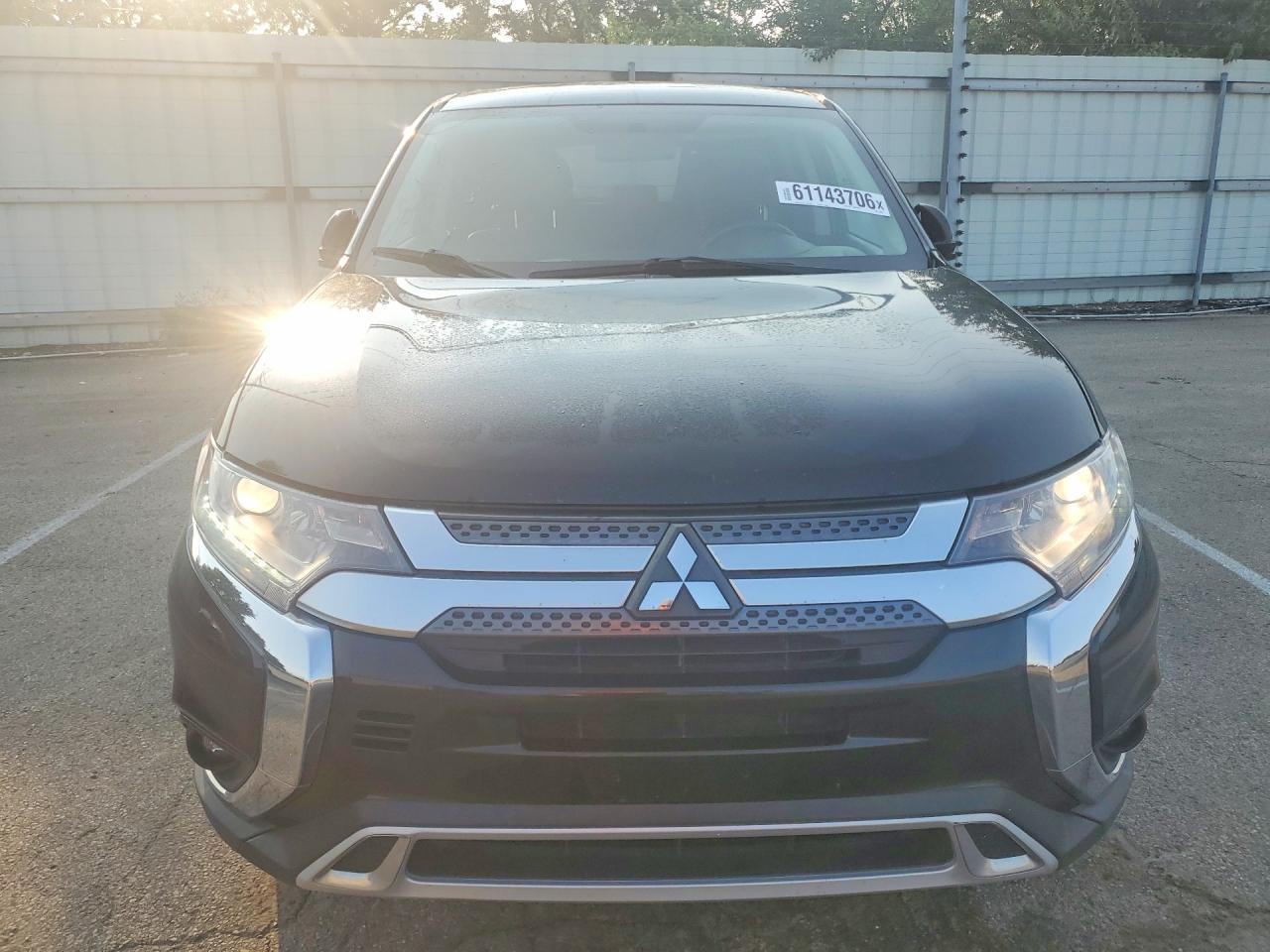 2019 MITSUBISHI OUTLANDER