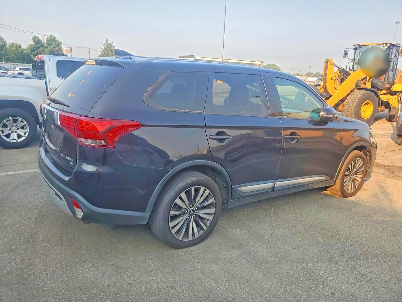 2019 MITSUBISHI OUTLANDER