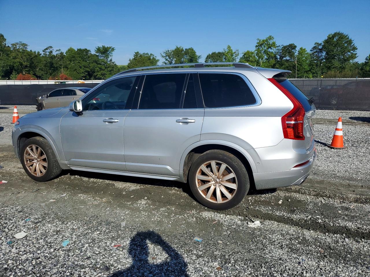 2016 VOLVO XC90