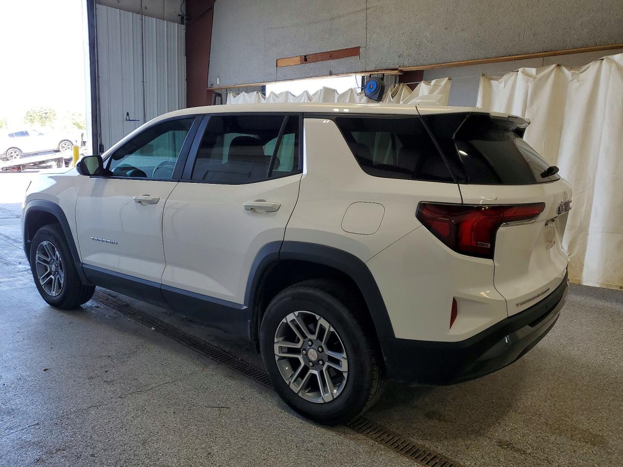 2025 GMC TERRAIN