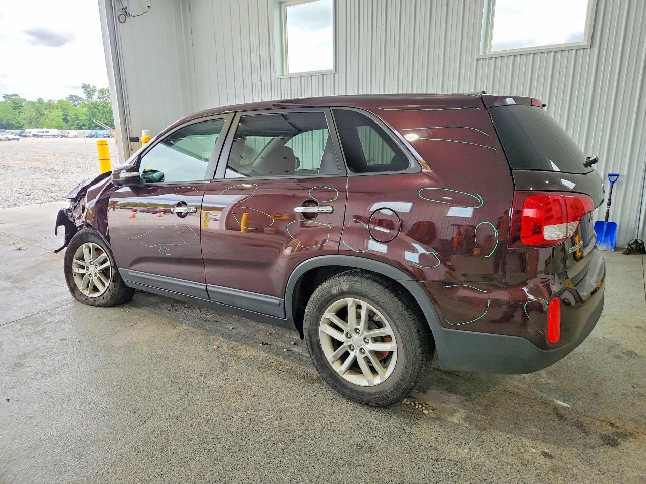 2014 KIA SORENTO
