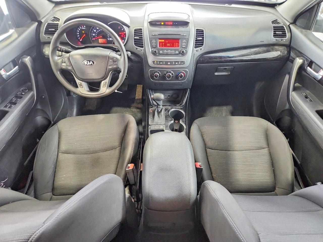 2014 KIA SORENTO