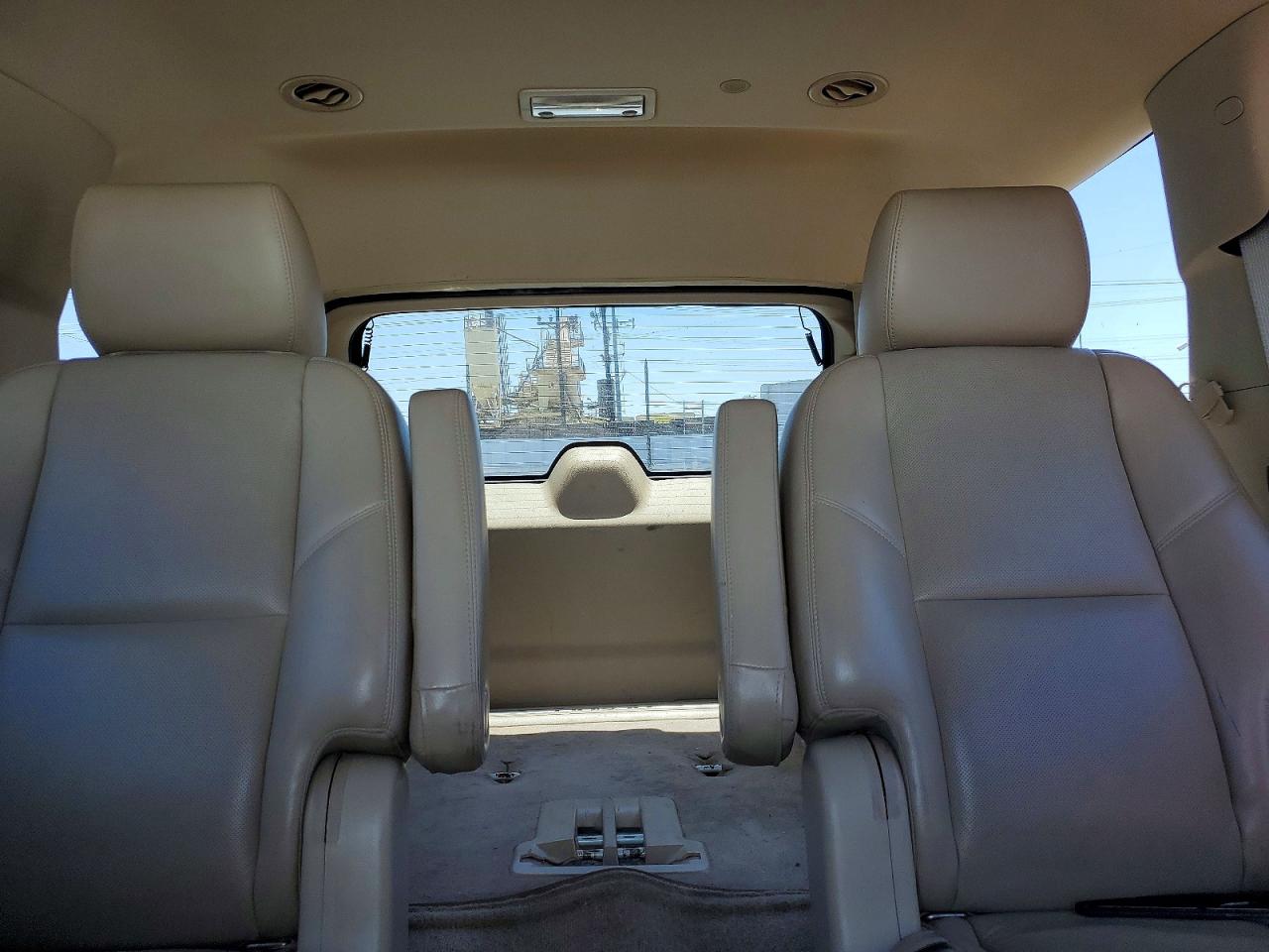 2011 GMC YUKON