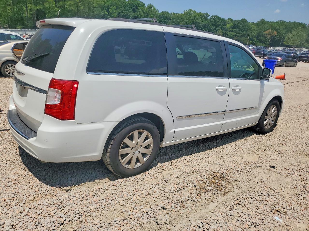2016 CHRYSLER MINIVAN