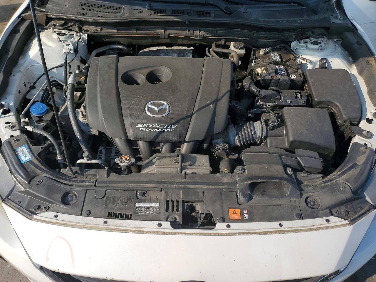 2015 MAZDA 3