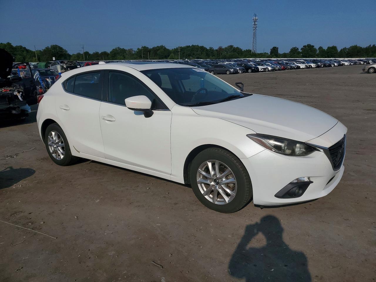 2015 MAZDA 3