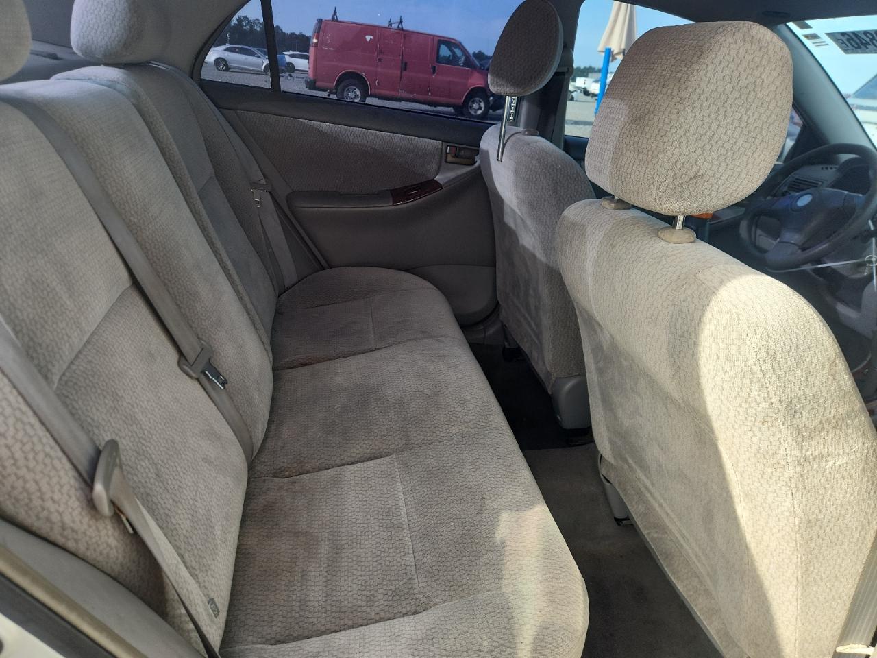 2004 TOYOTA COROLLA