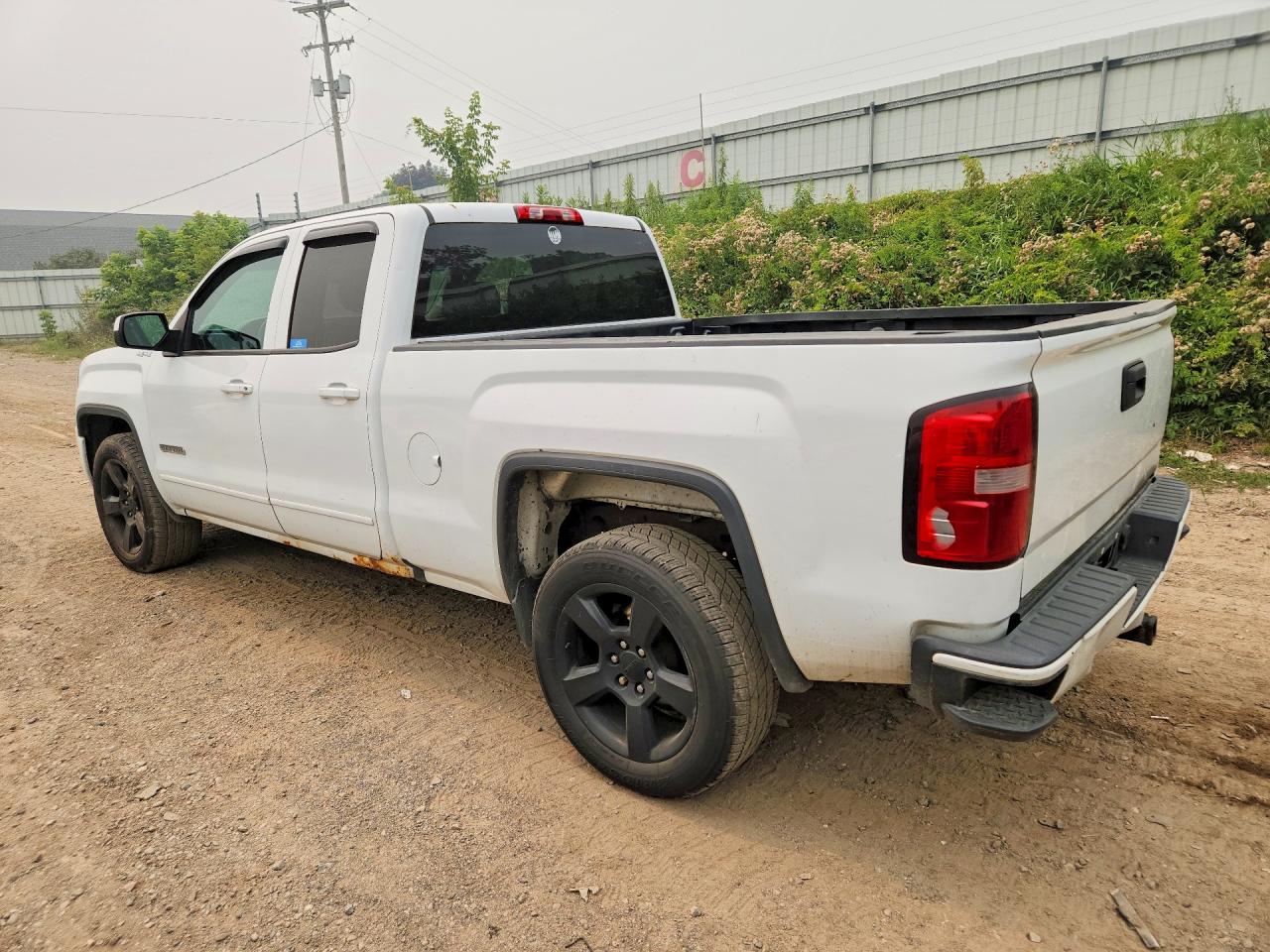 2016 GMC SIERRA