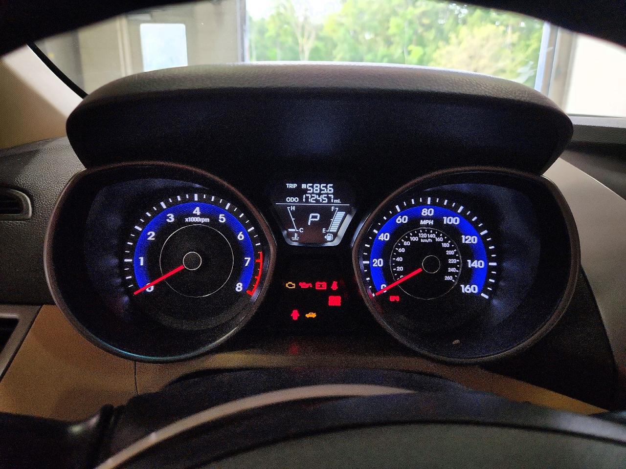 2013 HYUNDAI ELANTRA