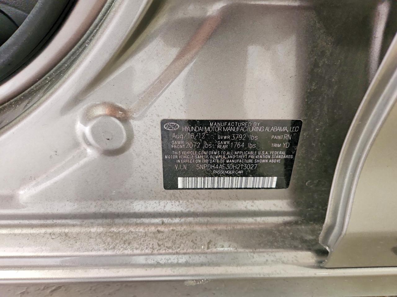2013 HYUNDAI ELANTRA