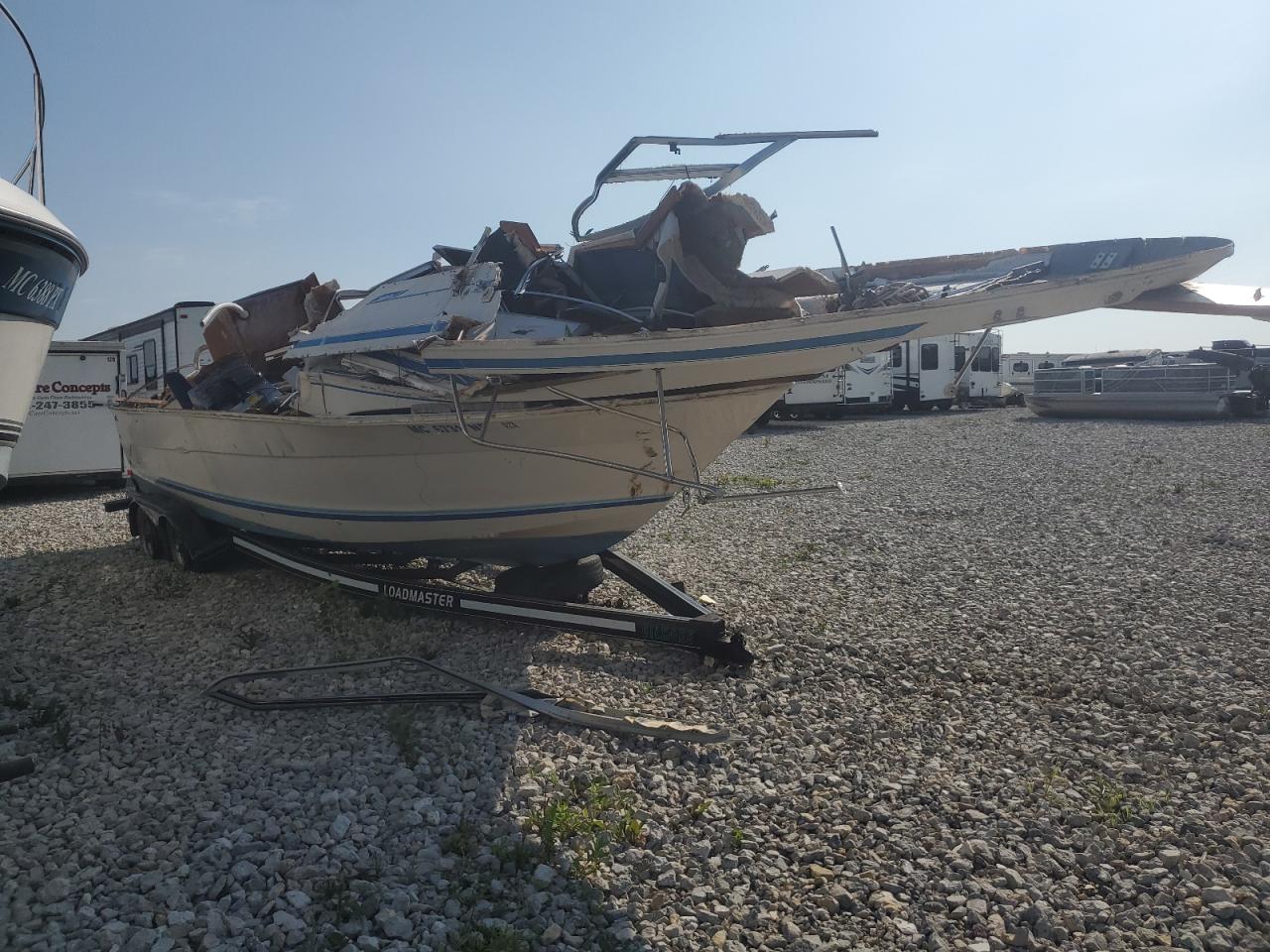 1987 SUNDANCE BOATS INC. BOAT