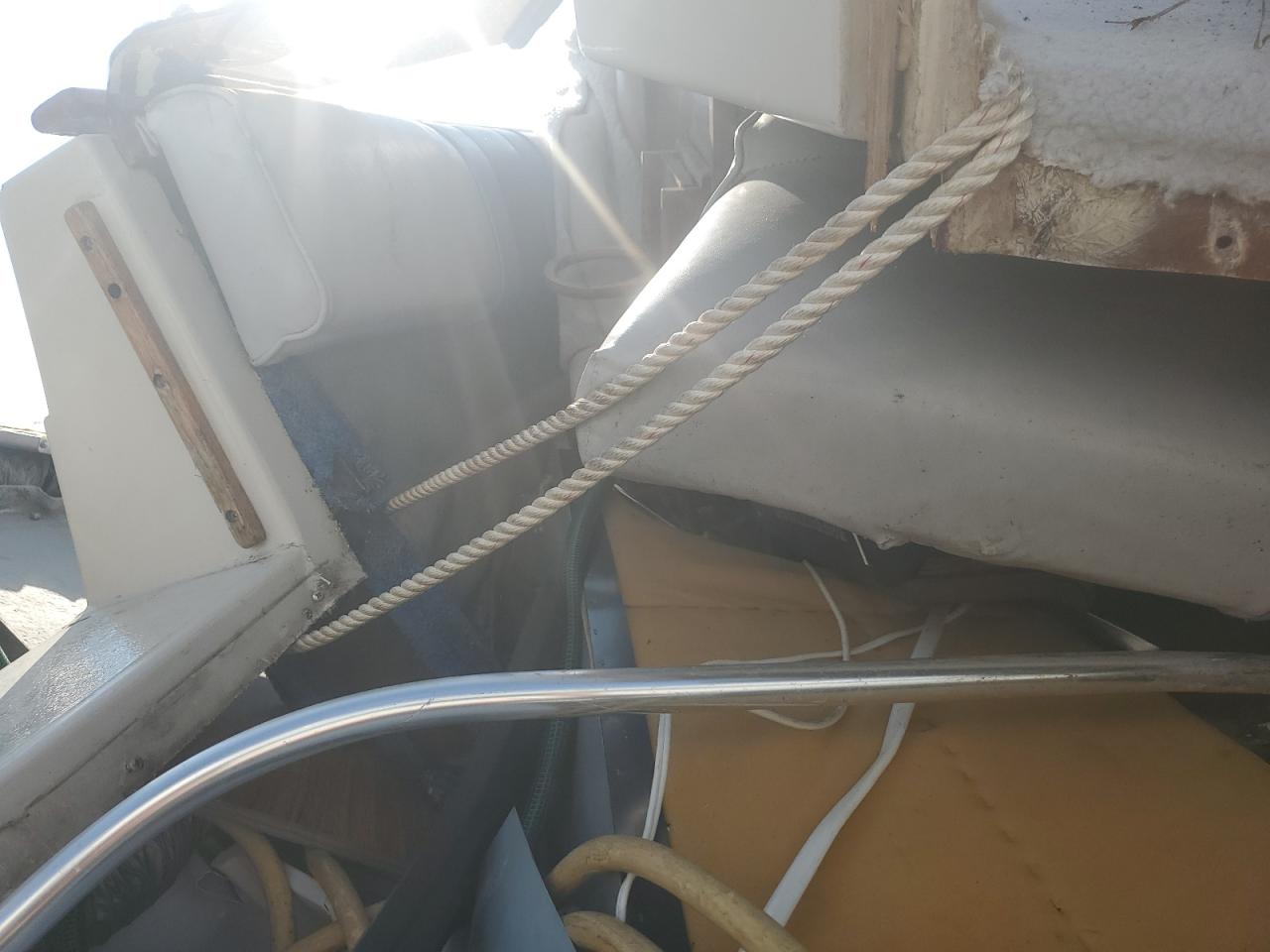 1987 SUNDANCE BOATS INC. BOAT