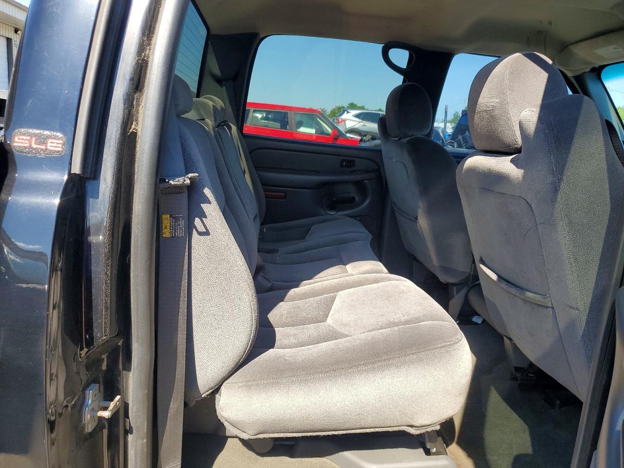 2006 GMC SIERRA