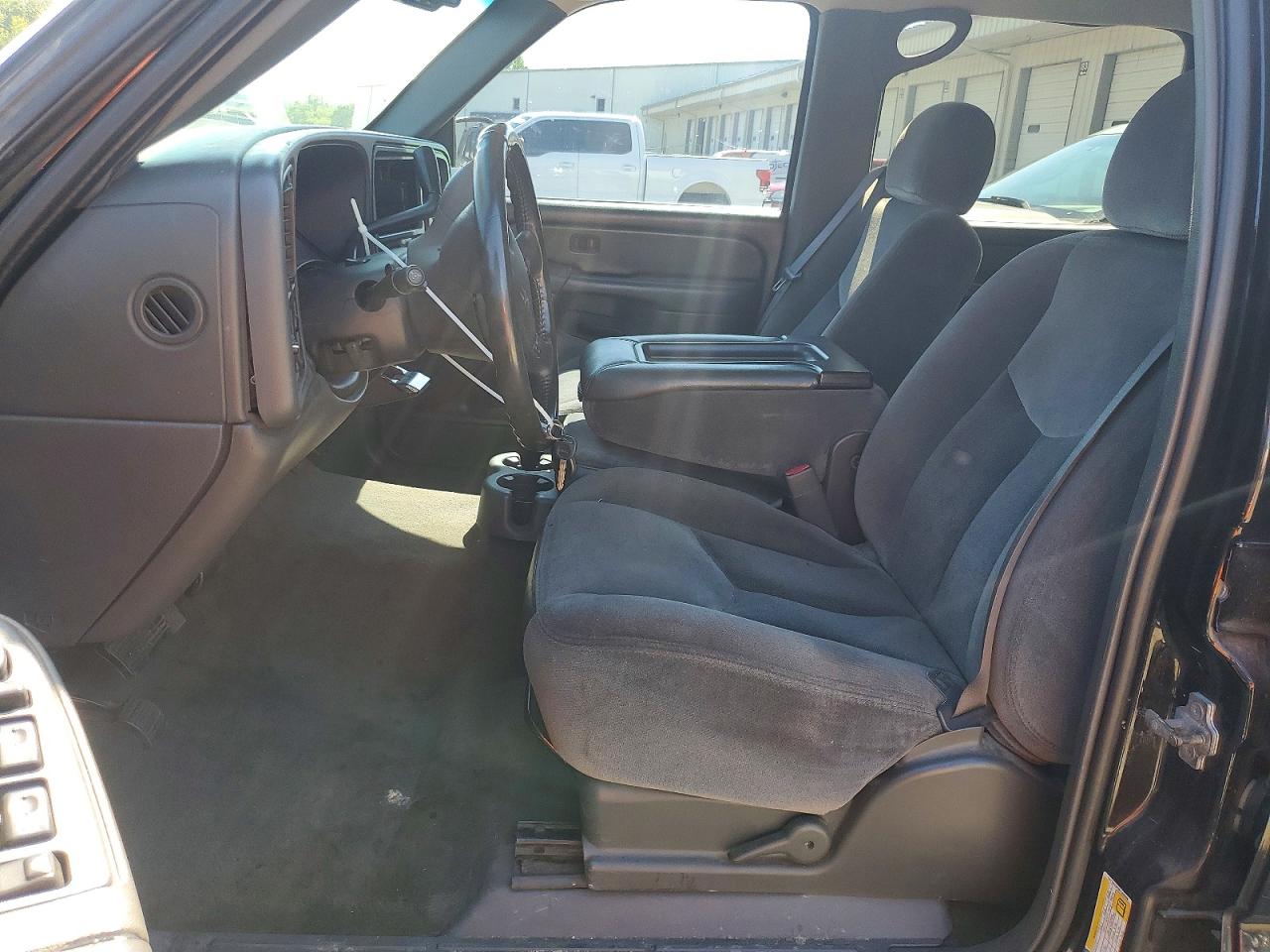 2006 GMC SIERRA