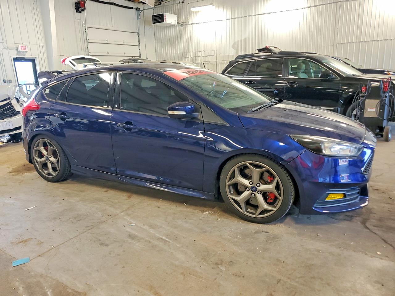 2017 FORD FOCUS