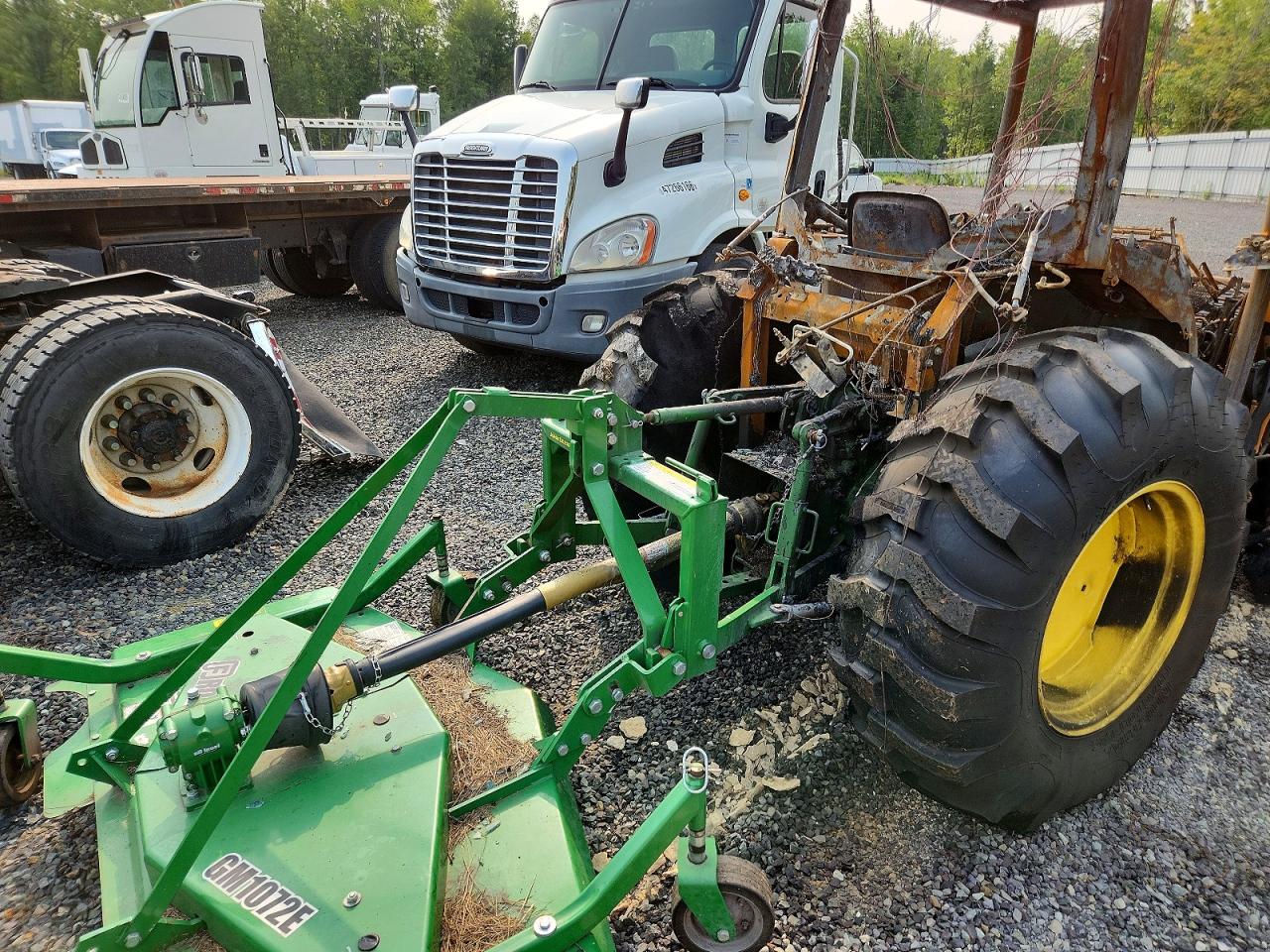 2020 JOHN DEER UNKNOWN