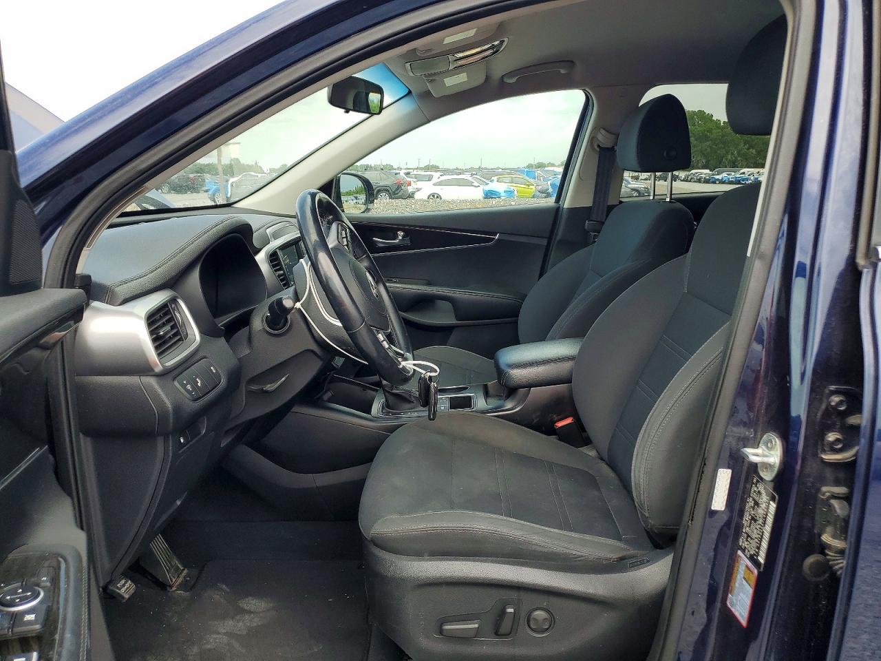 2020 KIA SORENTO