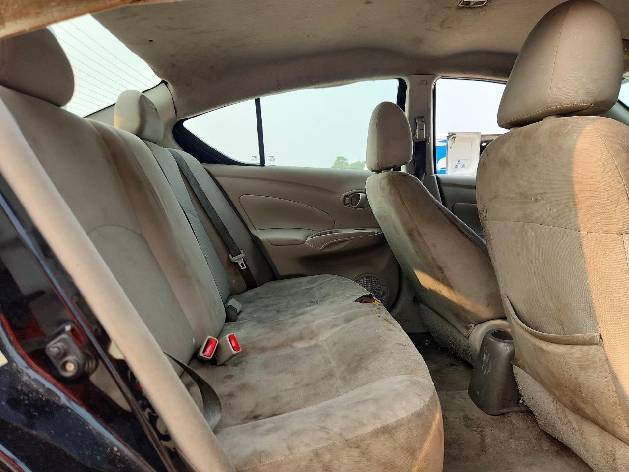 2012 NISSAN VERSA