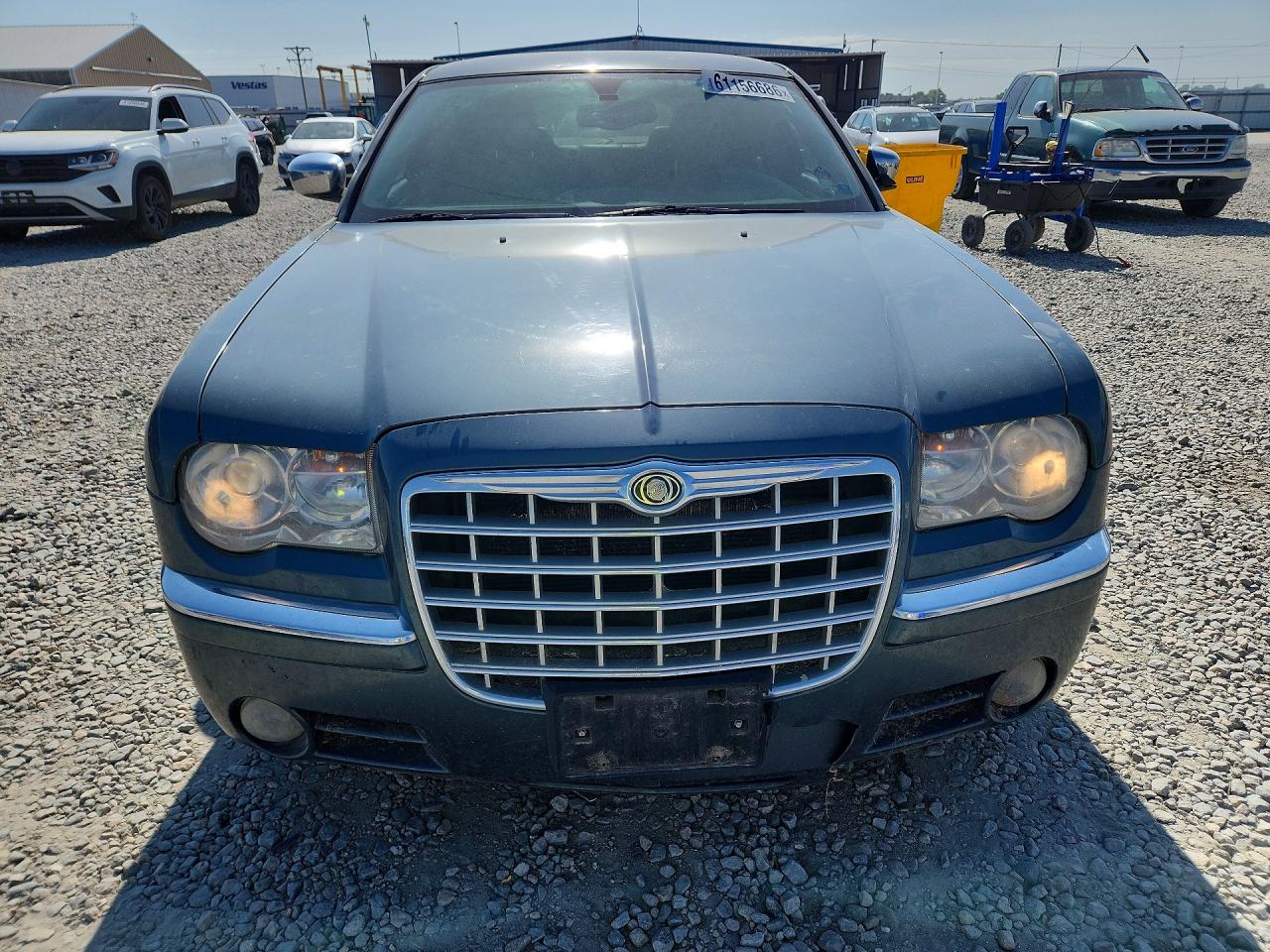 2005 CHRYSLER 300