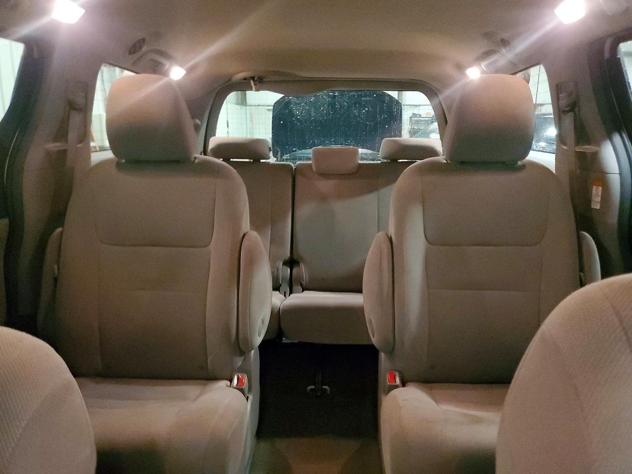 2015 TOYOTA SIENNA