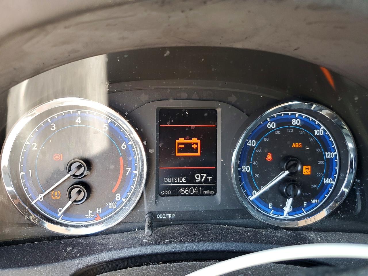 2017 TOYOTA COROLLA