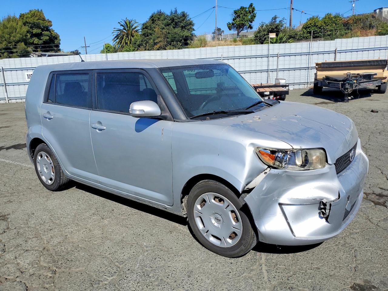 2010 TOYOTA SCION
