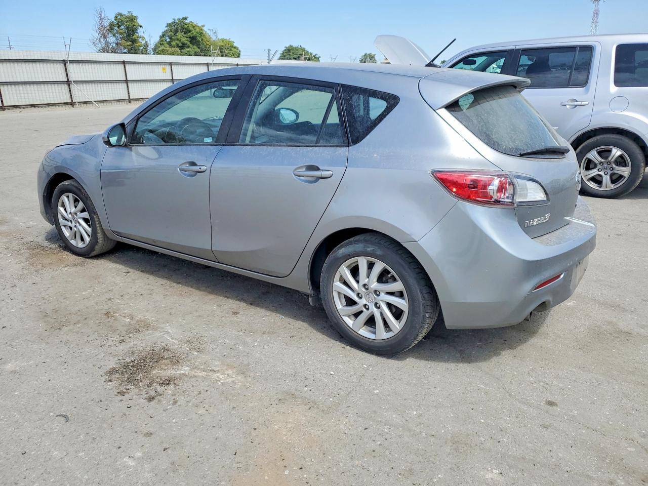 2012 MAZDA 3