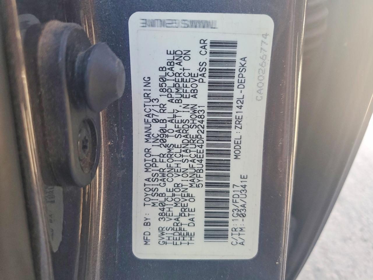 2013 TOYOTA COROLLA