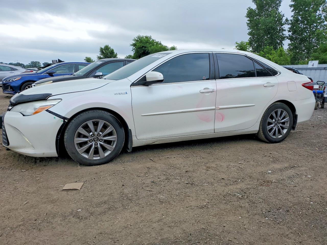 2017 TOYOTA CAMRY SOLA