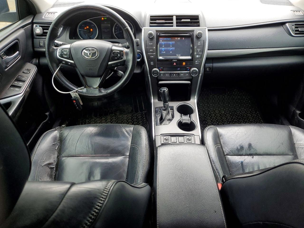 2017 TOYOTA CAMRY SOLA