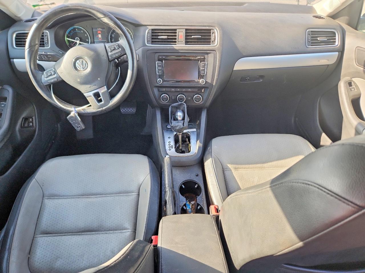 2014 VOLKSWAGEN JETTA