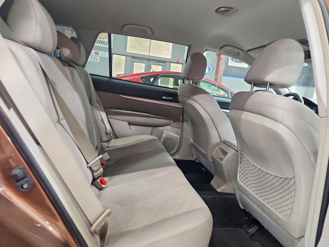 2013 SUBARU OUTBACK