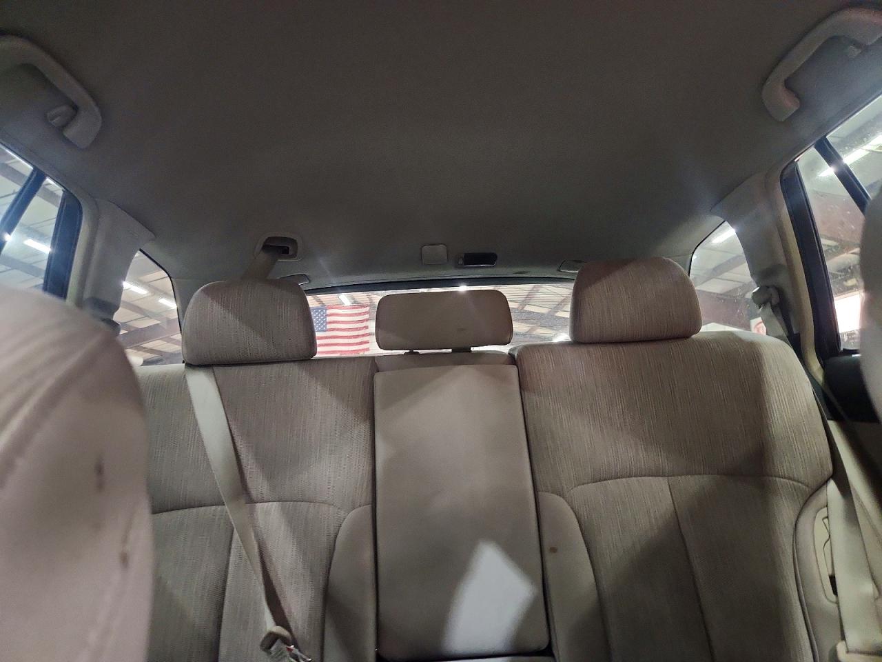2013 SUBARU OUTBACK