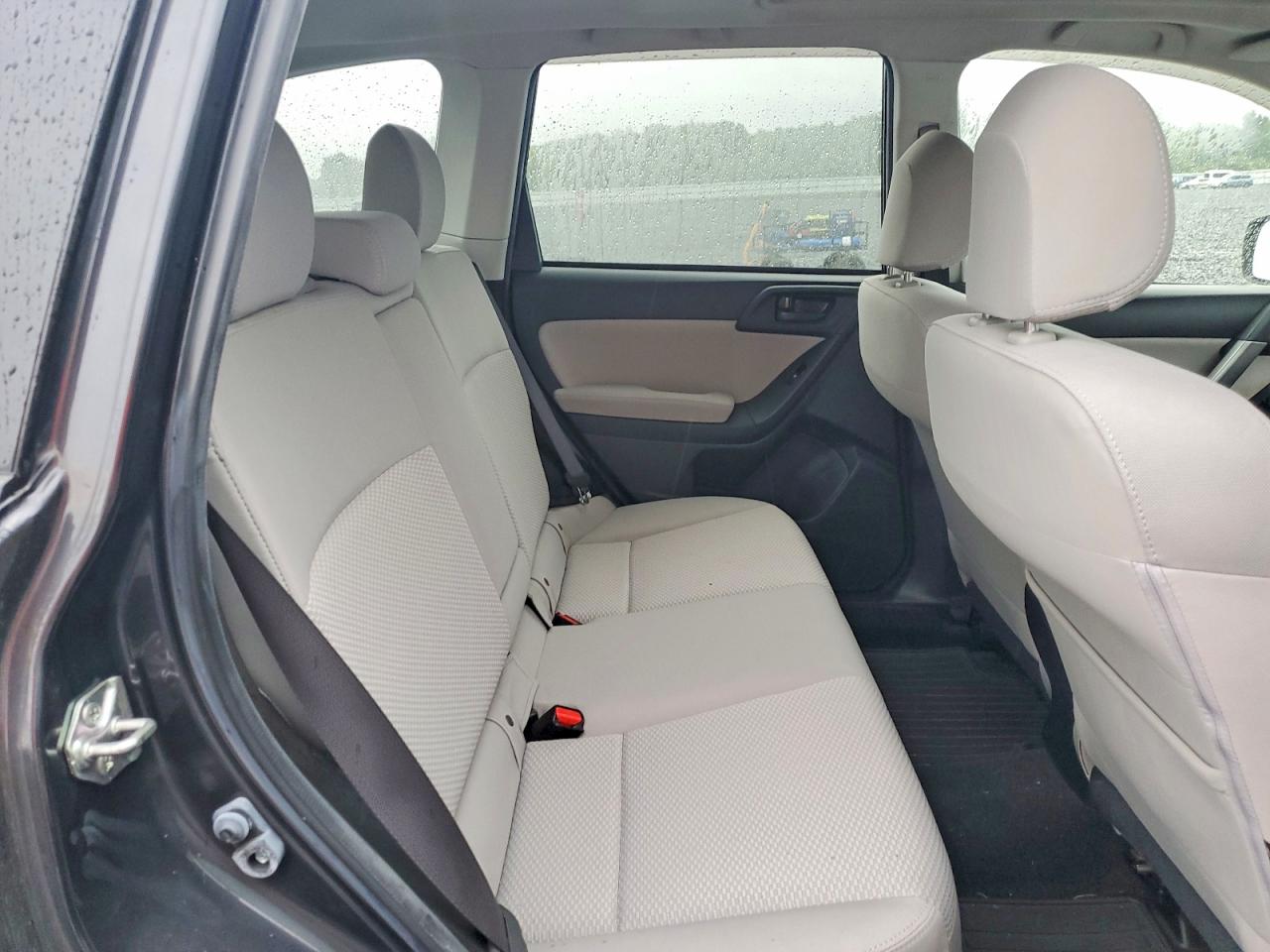 2015 SUBARU FORESTER