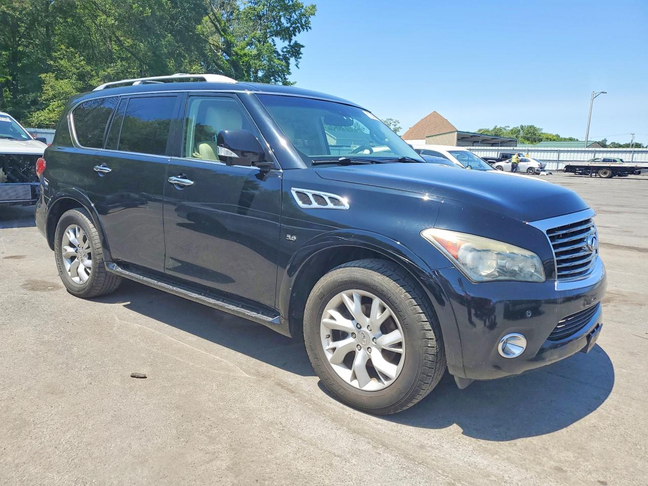 2014 INFINITI QX80