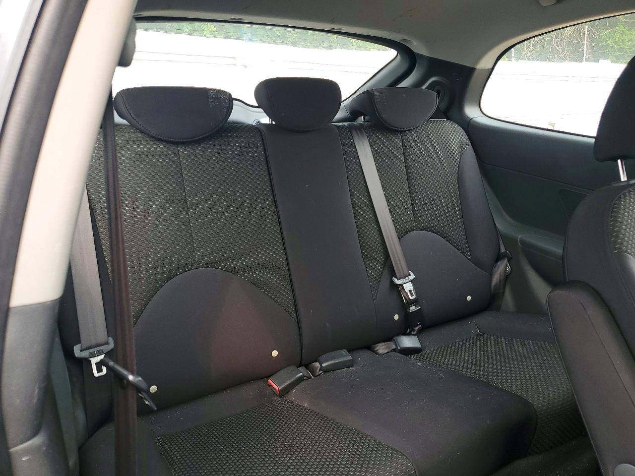 2010 HYUNDAI ACCENT
