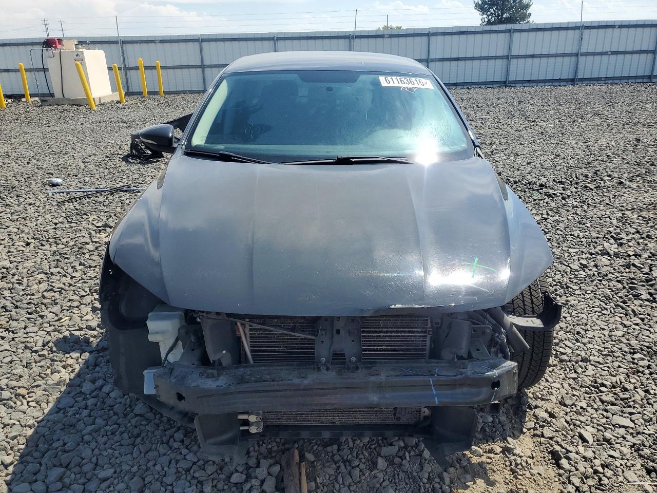 2016 VOLKSWAGEN PASSAT