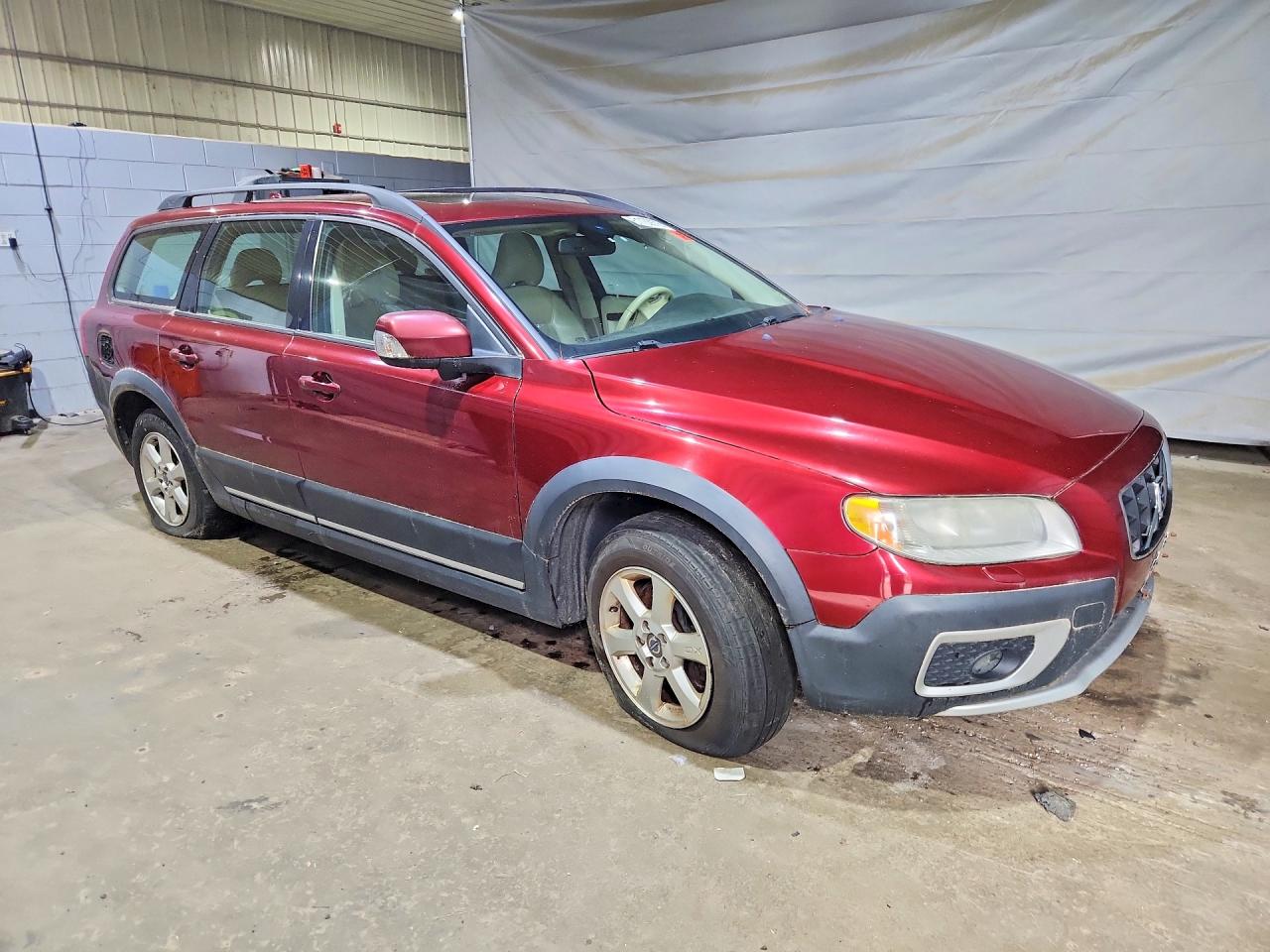 2008 VOLVO XC70
