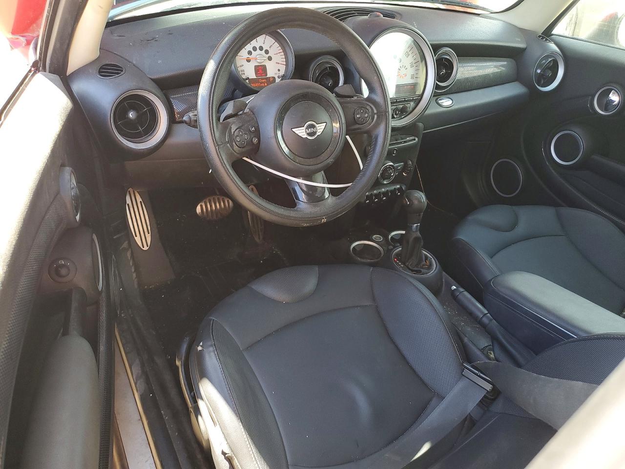 2012 MINI COOPER