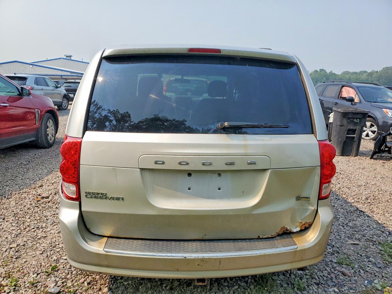 2011 DODGE CARAVAN