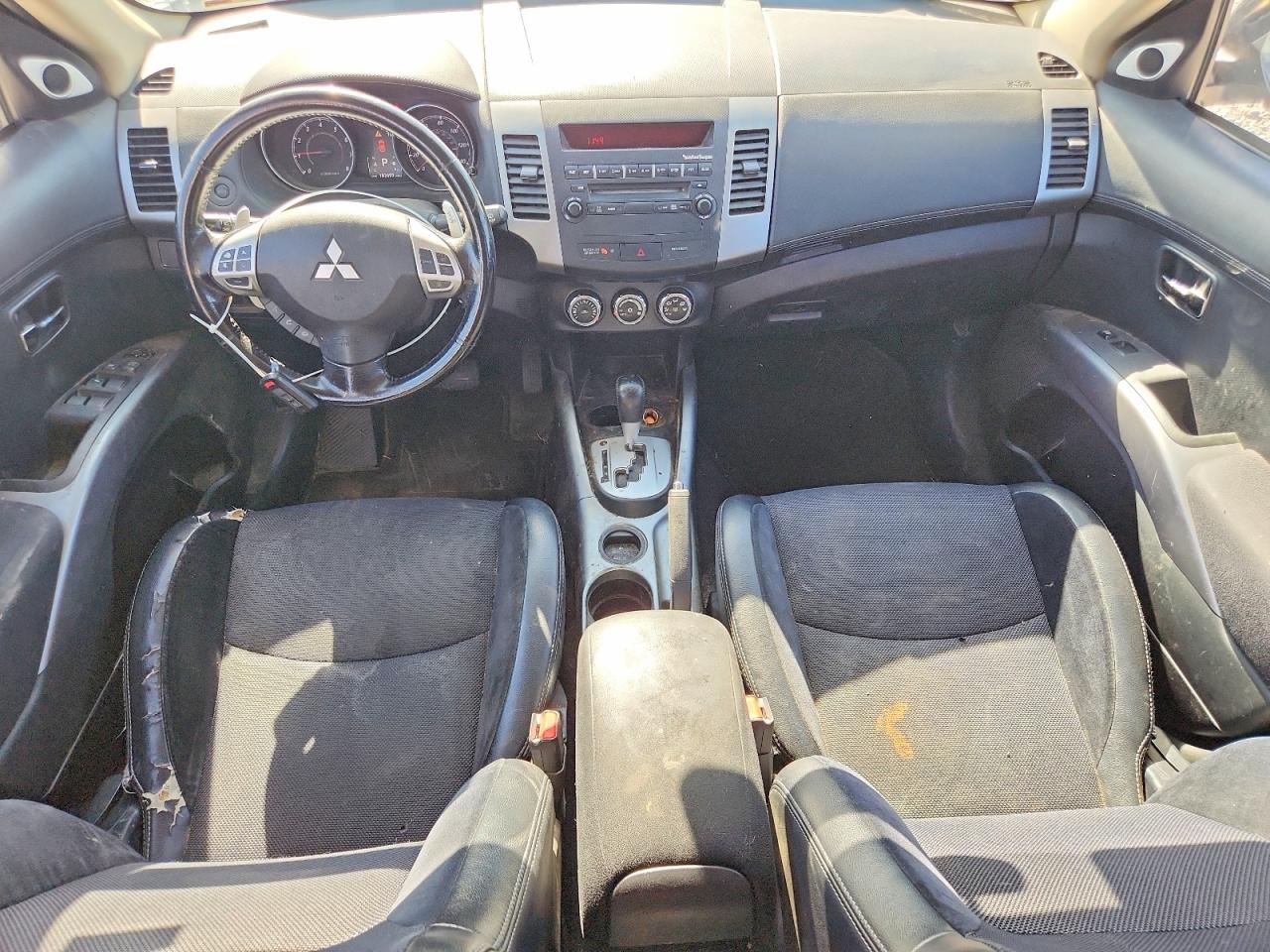 2013 MITSUBISHI OUTLANDER