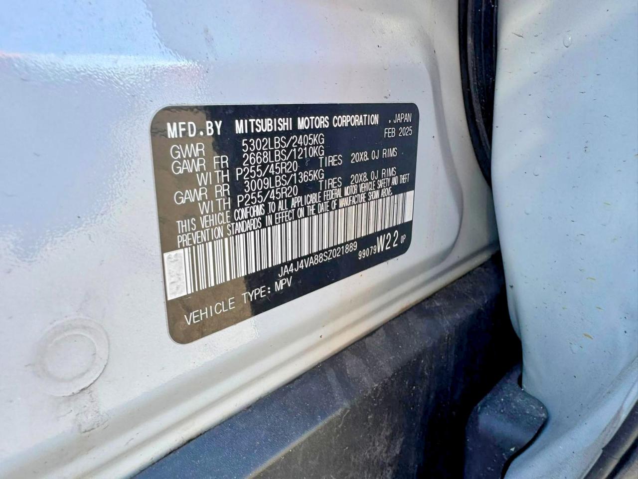 2025 MITSUBISHI OUTLANDER