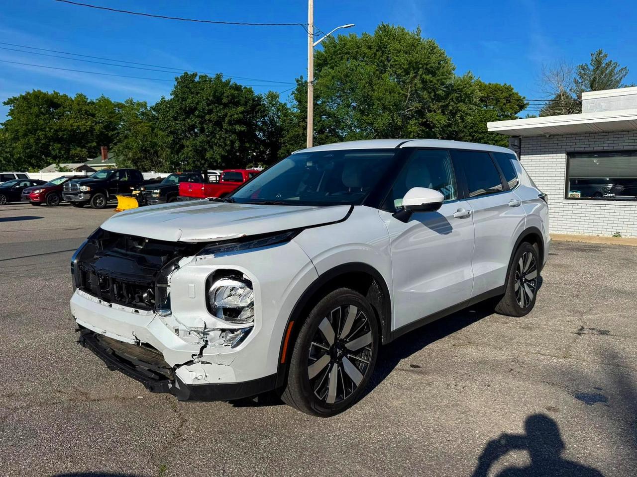 2025 MITSUBISHI OUTLANDER